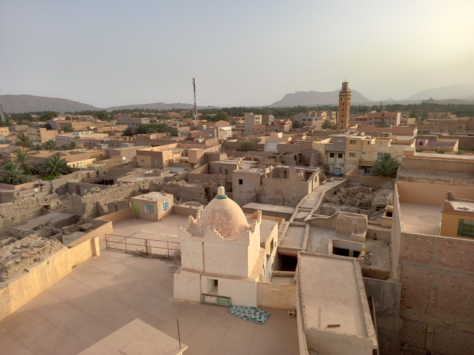 At-Lemâize [at lemeiz]